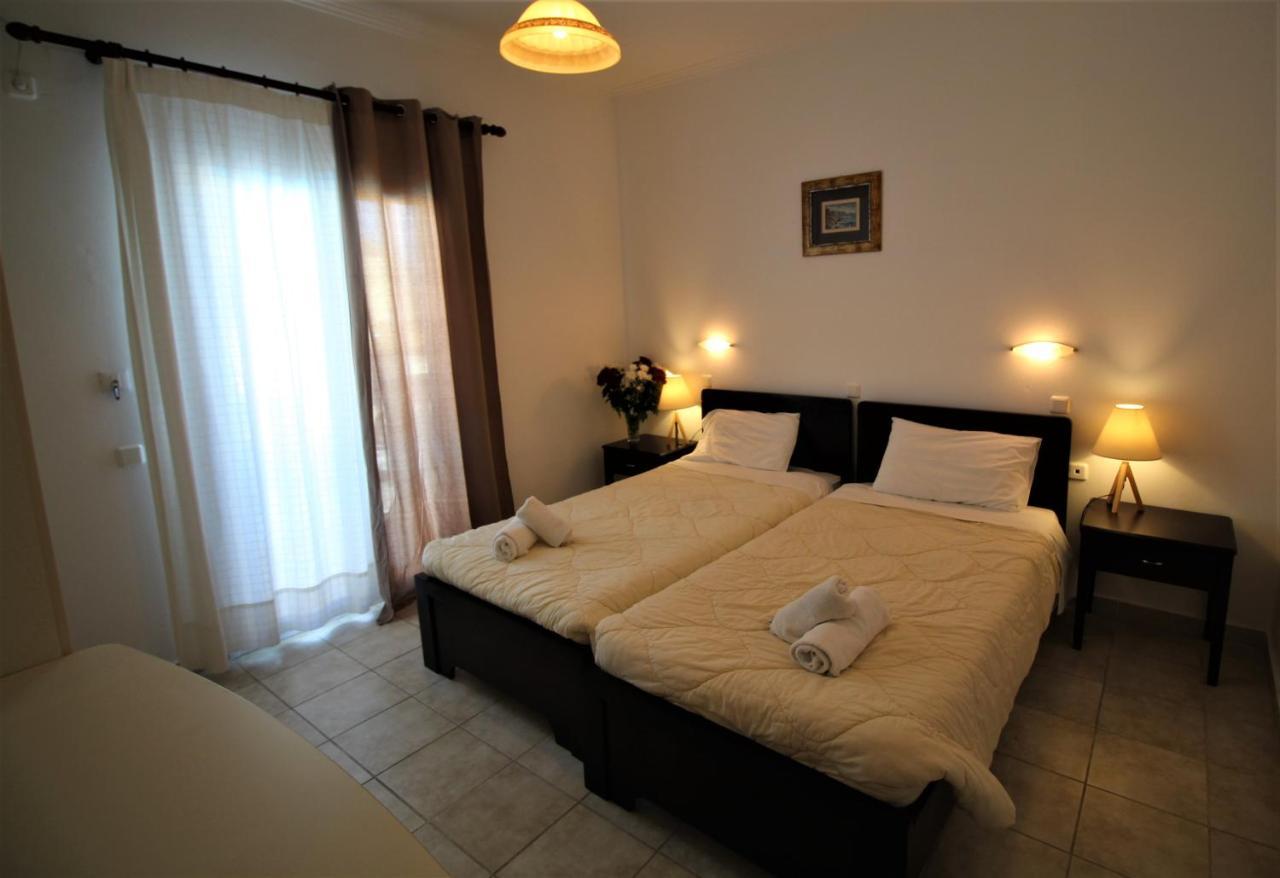 Nikki'S Studios & Apartments مورايتيكا المظهر الخارجي الصورة