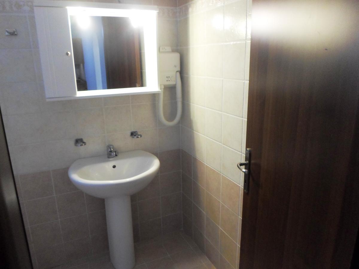 Nikki'S Studios & Apartments مورايتيكا المظهر الخارجي الصورة